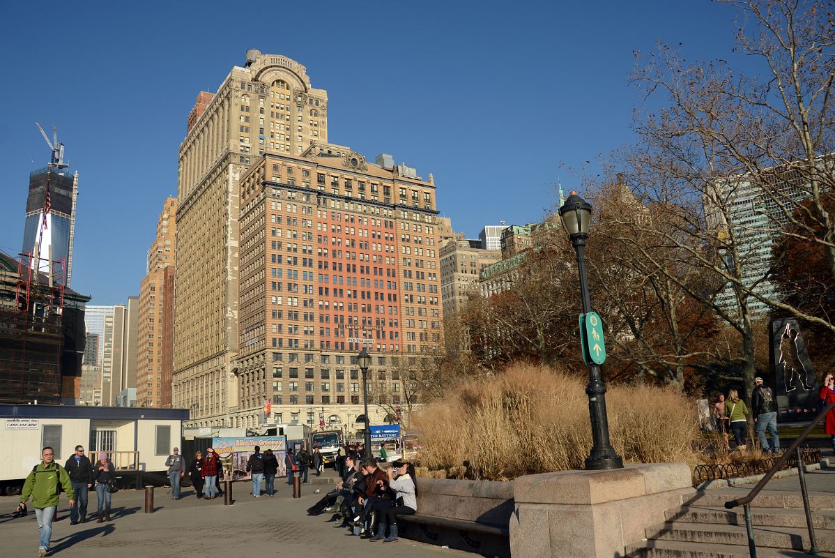 25-12 One World Trade Centre Being Built, Whitehall Building From Battery Park In New York Financial District